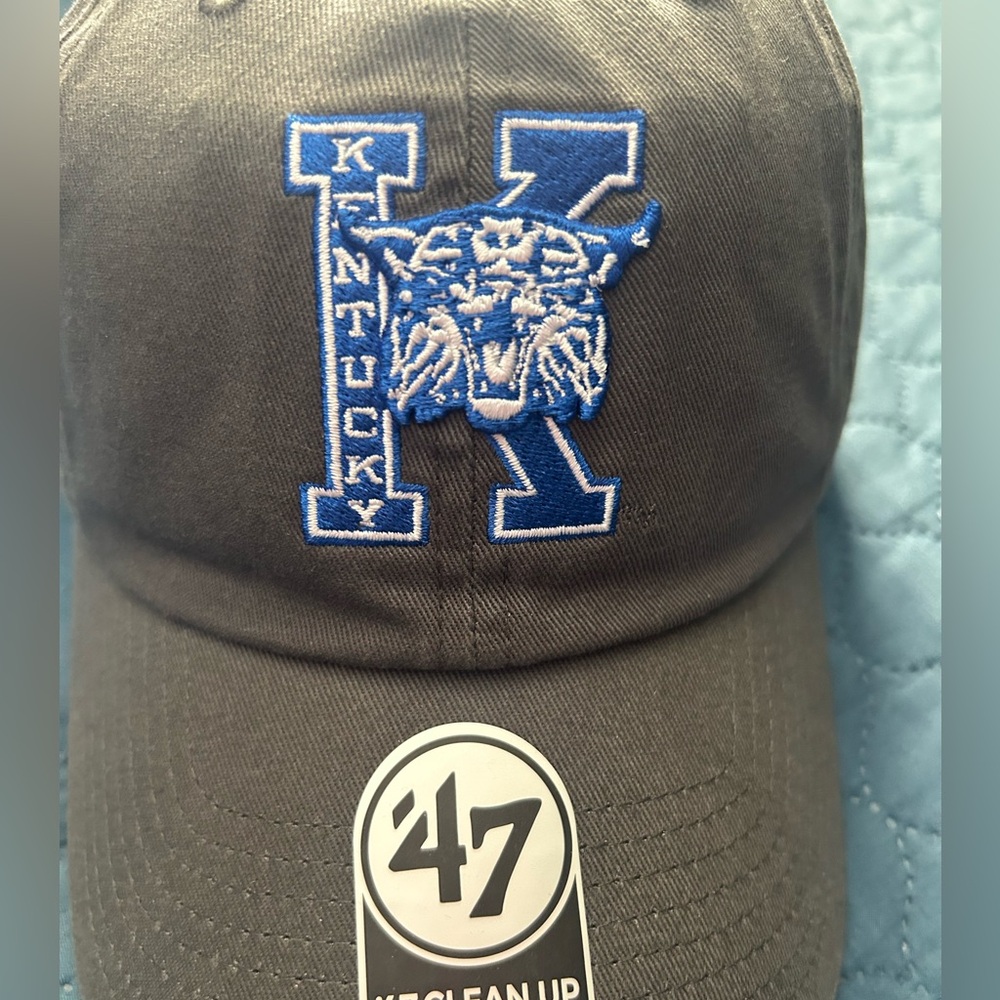 47 Brand Dark Gray Kentucky Wildcats Hat - Brand New - Retro Logo
